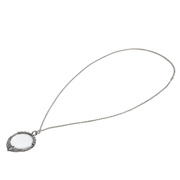 Necklace Magnifier